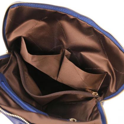 Gynaikeia-tsanta-platis-dermatini-TL141682-darkblue-pockets-inside